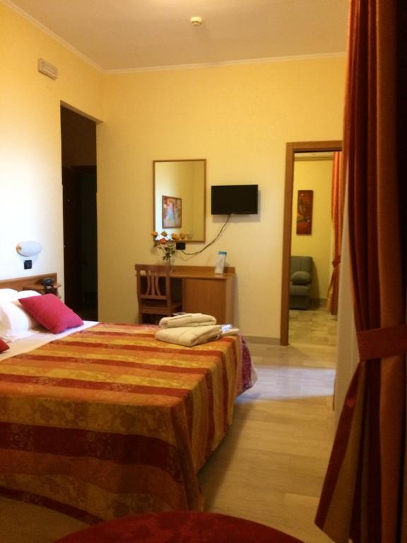Hotel Aurora